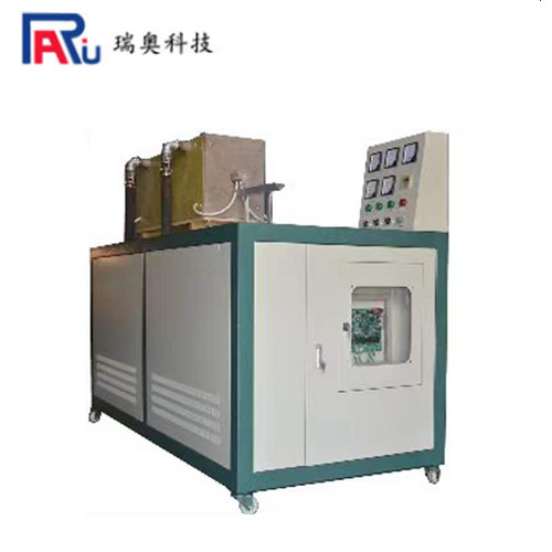 Intermediate frequency forging furnace for standard fasteners